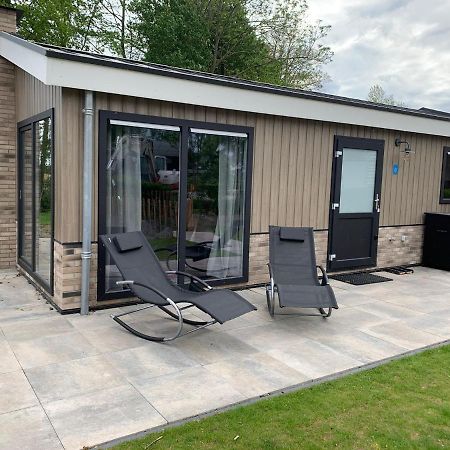 Nieuw! 6-Persoons Chalet Aan Het Veluwemeer Dichtbij Harderwijk, Amersfoort En Zwolle Villa Hulshorst Exterior photo